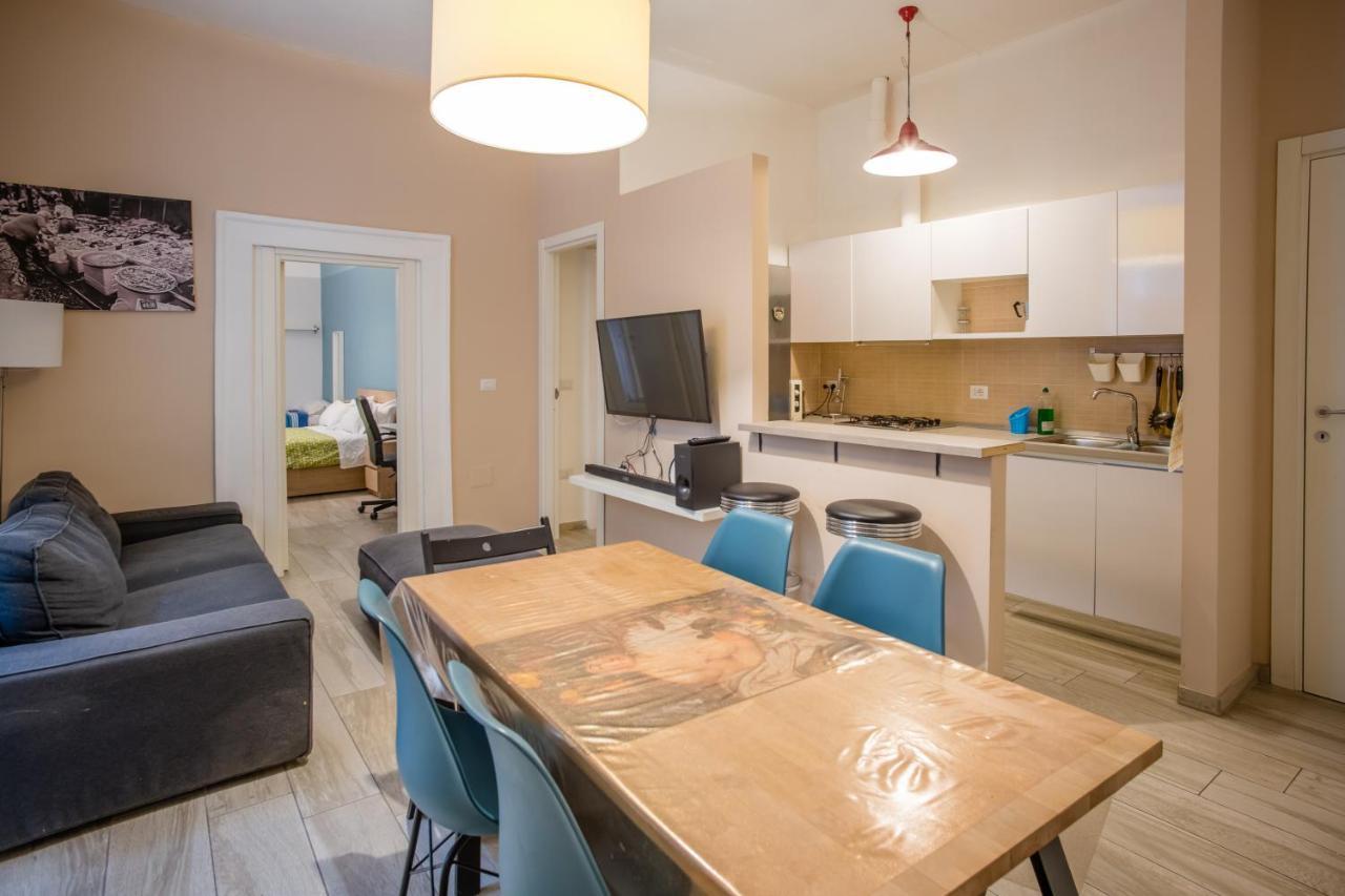 Stay In Naples Flats Toledo Buitenkant foto