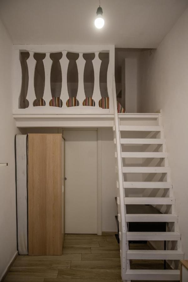 Stay In Naples Flats Toledo Buitenkant foto