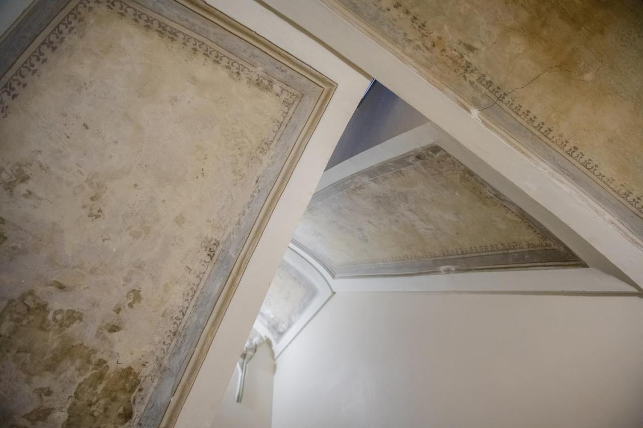 Stay In Naples Flats Toledo Buitenkant foto